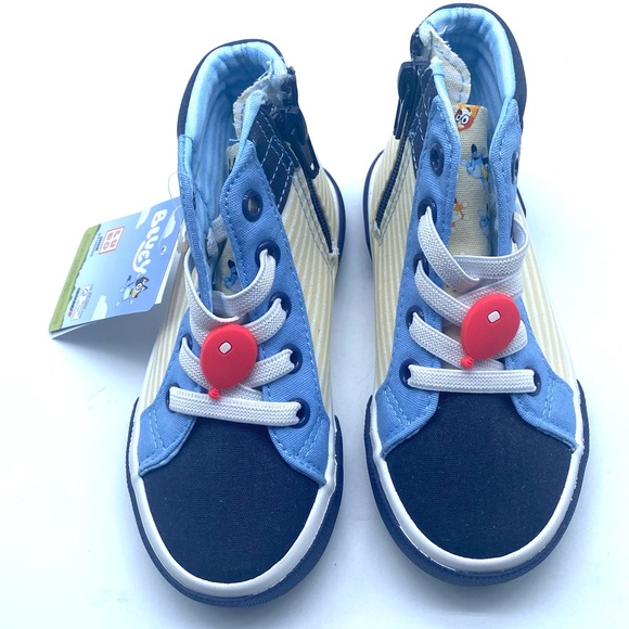 Bluey Toddler Boy High Top Sneakers size 9 - Picture 3 of 9